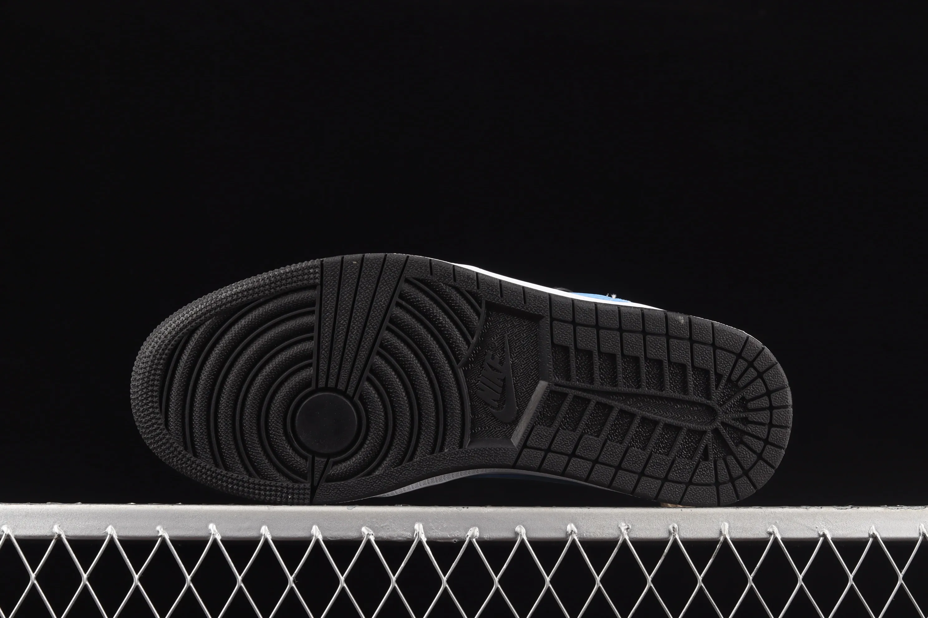 All categories Air Jordan Jordan series basketball shoes Air Jordan 1 Low Air Jordan AJ1 Low AJ1 Joe 1 black blue and white low-top cultural leisure sports basketball shoes DC0774-041